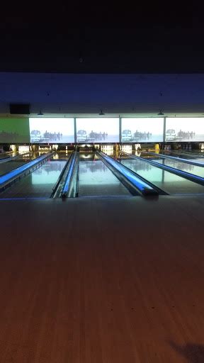 bowling alley in montebello ca